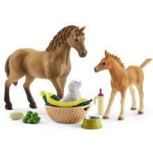 SCHLEICH HORSE CLUB Sarah's baby animal care