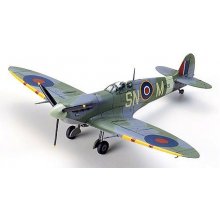 Tamiya Supermarine Spitf ire Mk.Vb/Mk.Vb