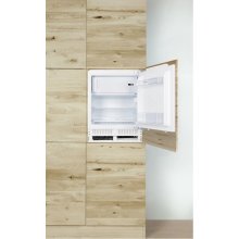 Холодильник Amica Fridge-freezer UM130.3i(E)