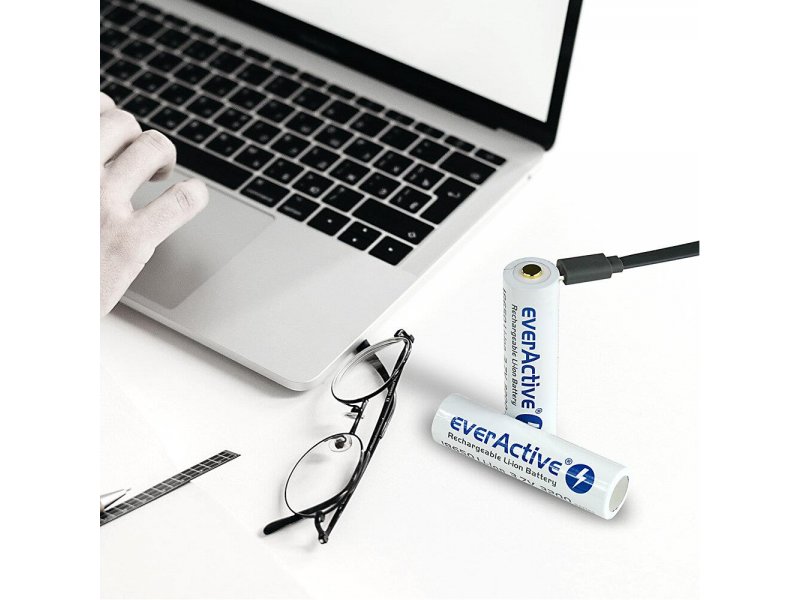 EverActive micro USB 18650 3200mAh (protected) - 7A