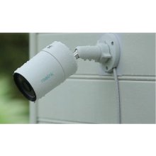 Reolink | Smart Ultra HD PoE Camera with...