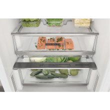 Холодильник WHIRLPOOL Külmik W7X92OWH