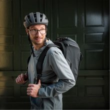Thule 5093 Paramount Hybrid Pannier 26L...