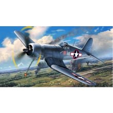 Revell Vought F4U-1A Cor sair