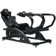 Cooler Master Dyn X Racing cockpit