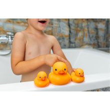 Hencz Toys Bath ducks with water co loring...