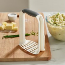 Joseph Joseph Easy-Mash Potato Masher white