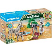 Playmobil 71295 Wiltopia On the road with...