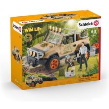 Schleich Wild Life off-road vehicle with...
