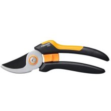 Fiskars Solid M P321 pruning shears Bypass...