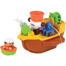 Tomy Toomies Pirate Bath Ship Bath boat...