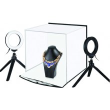 Photo box with a set of ring lamps...