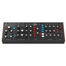 Behringer Model D Black