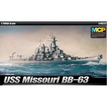 Academy Plastic model BB-63 USS Missouri